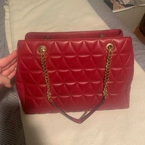 Michael Kors Susannah Tote in Red Leather